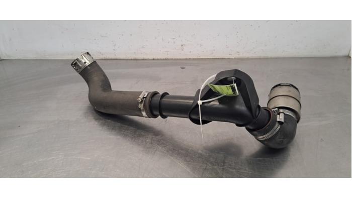 Gebrauchte Intercooler Rohr Renault Master III (FV) 2.3 dCi 135 16V FWD Preis € 60,50 Mit Mehrwertsteuer angeboten von Autohandel Didier