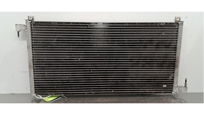 Usagé Condenseur de climatisation Mercedes G (463) G 350 d V6 24V Prix € 363,00 Prix TTC proposé par Autohandel Didier