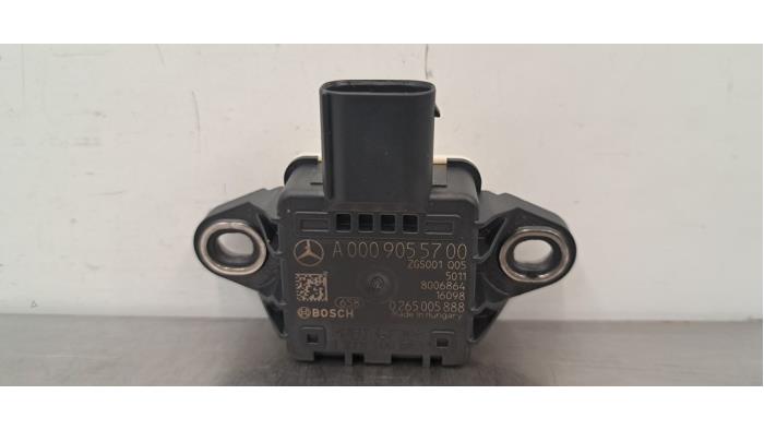 Begagnade Styrvinkelsensor Mercedes G (463) G 350 d V6 24V Pris € 30,25 Inklusive moms erbjuds av Autohandel Didier