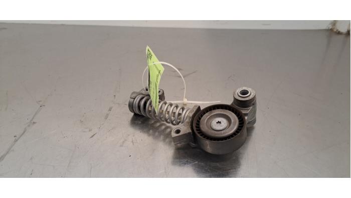 Usados Rodillo tensor correa múltiple Volvo XC60 II (UZ) 2.0 D4 16V Precio € 24,20 IVA incluido ofrecido por Autohandel Didier