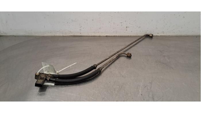 Begagnade Partikelfiltersensor Mercedes G (463) G 350 d V6 24V Pris € 24,20 Inklusive moms erbjuds av Autohandel Didier