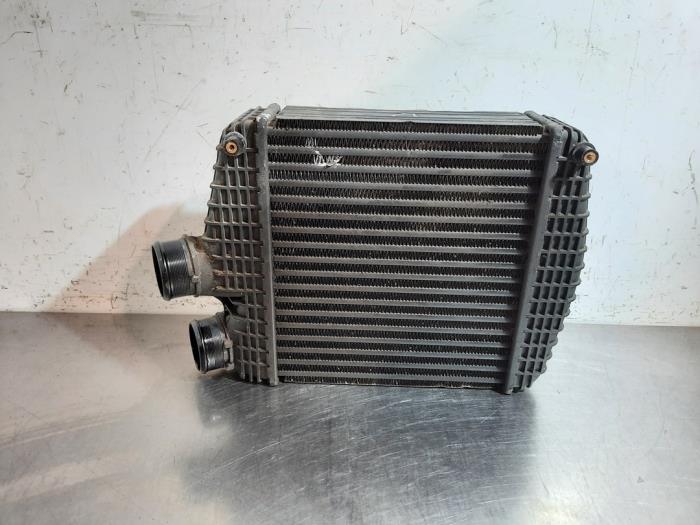 Usados Intercooler Maserati Quattroporte VI 3.0 S Q4 Biturbo V6 24V Precio € 332,75 IVA incluido ofrecido por Autohandel Didier