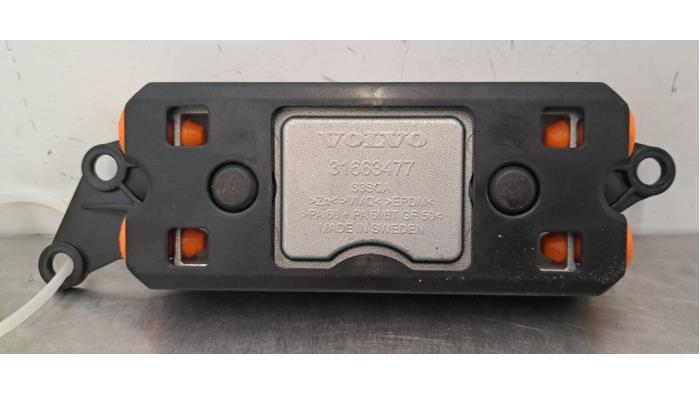 Usagé Divers Volvo XC60 II (UZ) 2.0 T5 16V Prix € 18,15 Prix TTC proposé par Autohandel Didier