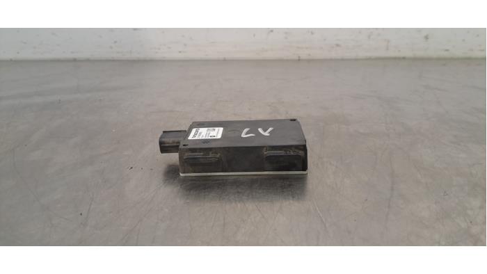 Begagnade Dödvinkelsensor Volvo XC60 II (UZ) 2.0 T5 16V Pris € 199,65 Inklusive moms erbjuds av Autohandel Didier