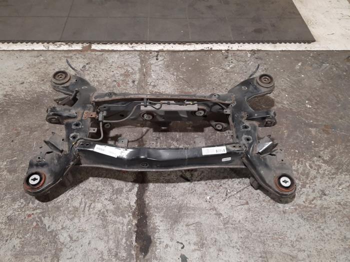 Usados Subchasis Maserati Quattroporte VI 3.0 S Q4 Biturbo V6 24V Precio € 399,30 IVA incluido ofrecido por Autohandel Didier