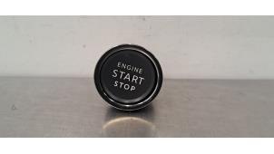 Usados Interruptores Start/Stop Peugeot 3008 III 1.2 12V Hybrid 136 Precio € 18,15 IVA incluido ofrecido por Autohandel Didier