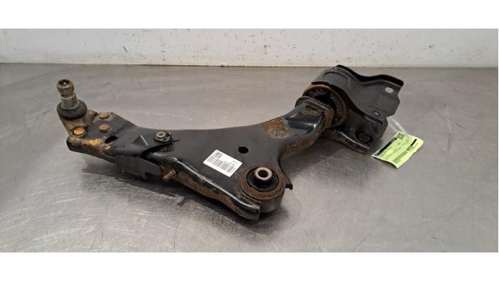 Gebrauchte Querlenker rechts vorne Landrover Range Rover Evoque (LVJ/LVS) 2.0 D 150 16V Preis € 114,95 Mit Mehrwertsteuer angeboten von Autohandel Didier