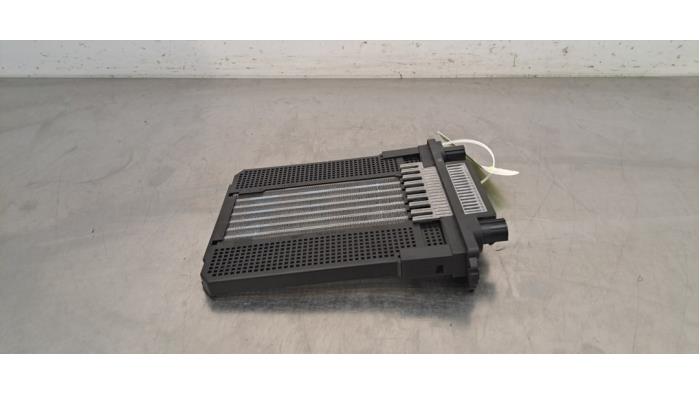 Używane Element grzewczy Landrover Range Rover Evoque (LVJ/LVS) 2.0 D 150 16V Cena € 102,85 Z VAT oferowane przez Autohandel Didier