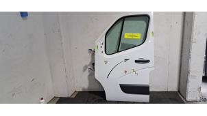 Begagnade Framdörr, 4-dörrars, höger Renault Master III (FV) 2.3 dCi 135 16V FWD Pris på förfrågan erbjuds av Autohandel Didier