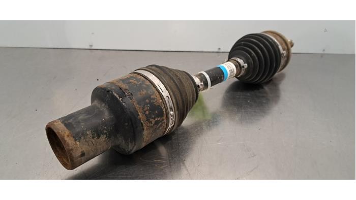 Drivaxel, höger fram från en Ford Ranger 2.0 EcoBlue 16V 4x4 2019