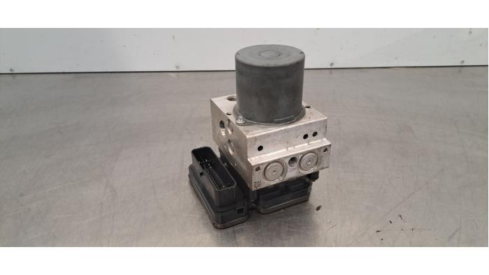 Usagé Bloc ABS Landrover Range Rover Sport (LW) 5.0 V8 32V SVR Prix € 532,40 Prix TTC proposé par Autohandel Didier