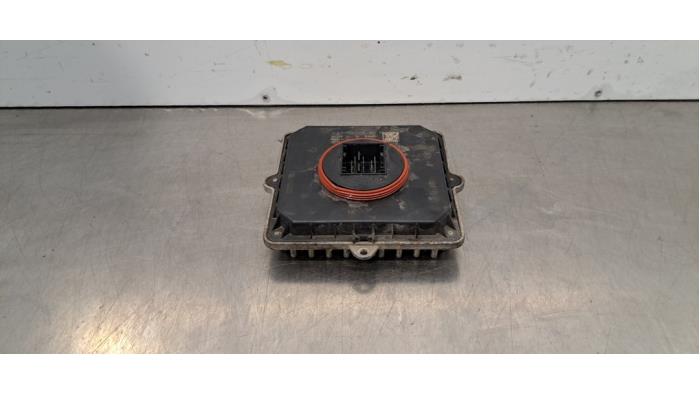 Używane Modułowy reflektor LED Landrover Range Rover Sport (LW) 5.0 V8 32V SVR Cena € 133,10 Z VAT oferowane przez Autohandel Didier
