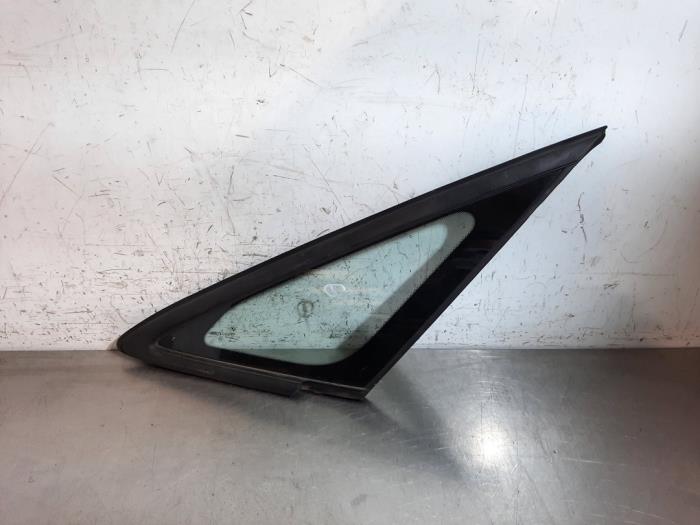 Usados Ventanilla triangular izquierda delante BMW 2 serie Active Tourer (F45) 218i 1.5 TwinPower Turbo 12V Precio € 60,50 IVA incluido ofrecido por Autohandel Didier