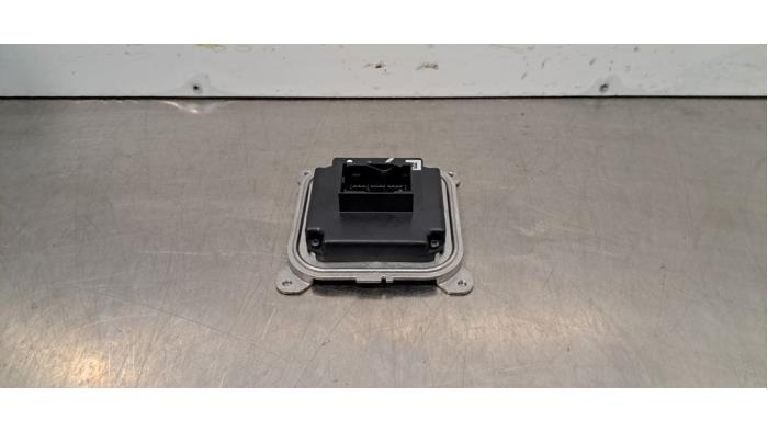 Usados Módulo de faros LED Renault Megane E-Tech (RCB) 60 kWh Precio € 108,90 IVA incluido ofrecido por Autohandel Didier