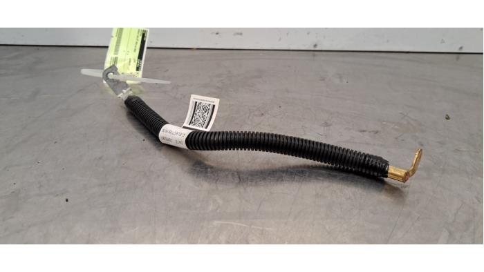 Używane Biegun akumulator Renault Megane E-Tech (RCB) 60 kWh Cena € 24,20 Z VAT oferowane przez Autohandel Didier