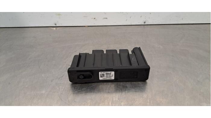 Gebrauchte Stromverteiler Mini Mini (F55) 1.5 12V One Preis € 48,40 Mit Mehrwertsteuer angeboten von Autohandel Didier