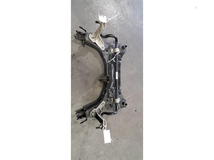 Usados Subchasis Renault Captur II (RJB) 1.5 Blue dCi 115 Precio € 399,30 IVA incluido ofrecido por Autohandel Didier