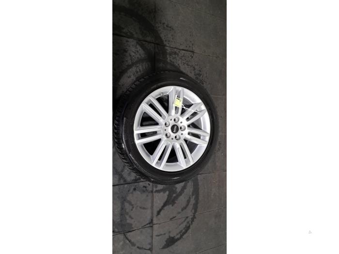 Begagnade Hjul + vinterdäck Mini Countryman (F60) 1.5 TwinPower Turbo 12V Cooper SE ALL4 Pris € 163,35 Inklusive moms erbjuds av Autohandel Didier