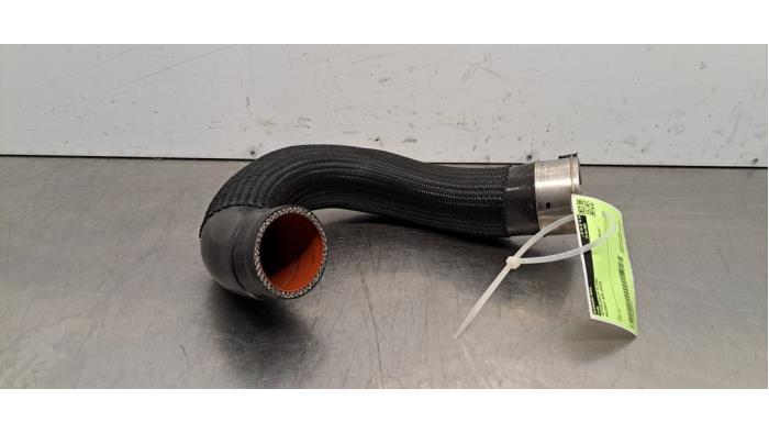 Gebrauchte Intercooler Schlauch Peugeot 508 Preis € 24,20 Mit Mehrwertsteuer angeboten von Autohandel Didier