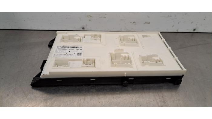 Used Body control computer Mercedes GLE (W166) 300d 2.0 4-Matic Price € 199,65 Inclusive VAT offered by Autohandel Didier