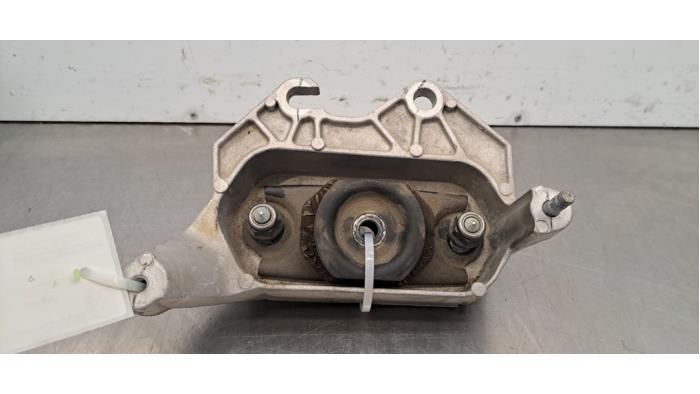 Used Engine mount Dacia Jogger 1.0 TCe 110 12V Price € 30,25 Inclusive VAT offered by Autohandel Didier