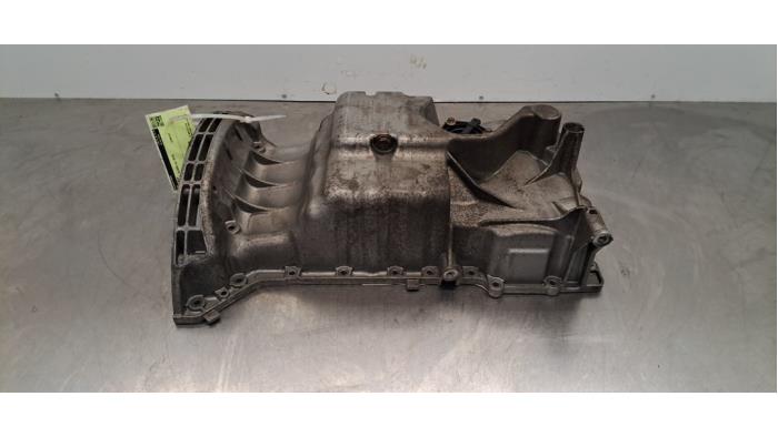 Ölwanne Mercedes A (W176), 2012 / 2018 1.6 A-180 16V, Fließheck, Benzin, 1.595cc, 90kW (122pk), FWD, M270910, 2012-09 / 2018-05, 176.042 (Gebraucht)
