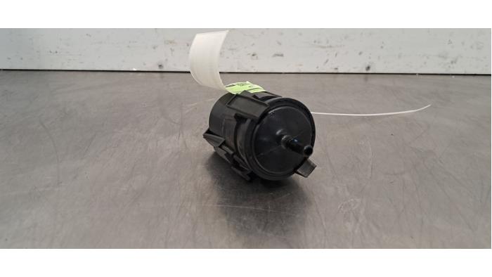 Begagnade Bränslefilter DS Automobiles DS9 1.6 16V PureTech 225 Pris € 30,25 Inklusive moms erbjuds av Autohandel Didier