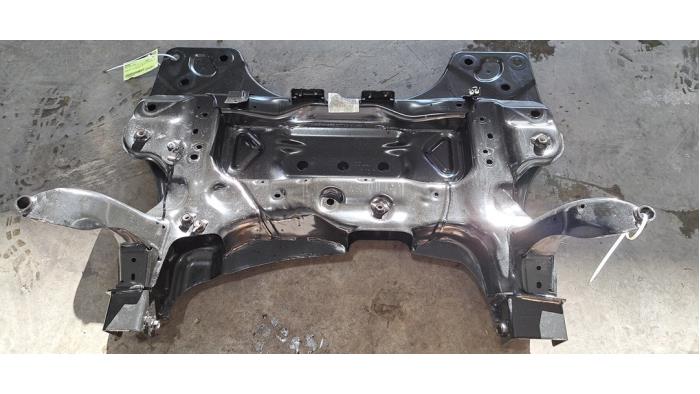 Used Subframe Volvo EC40 Single Motor 70 kWh Price € 399,30 Inclusive VAT offered by Autohandel Didier