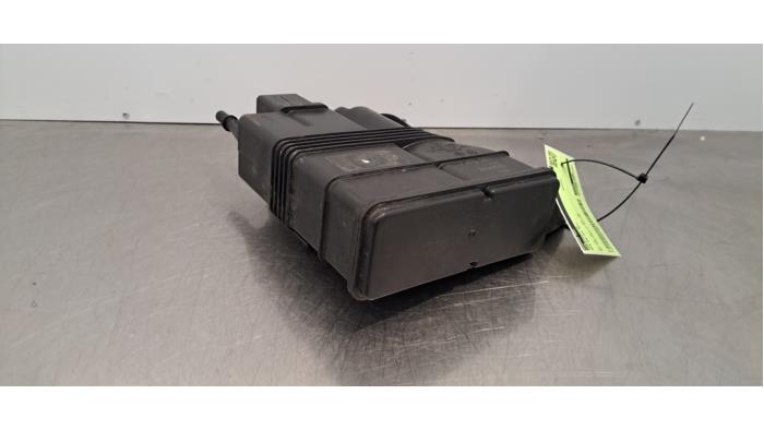 Używane Filtr weglowy Mini Mini (F56) 1.5 12V One Cena € 60,50 Z VAT oferowane przez Autohandel Didier