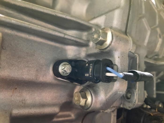 Boite de vitesses d'un Peugeot 2008 (UD/UK/UR/US/UX) 1.2 Hybrid 136 2025