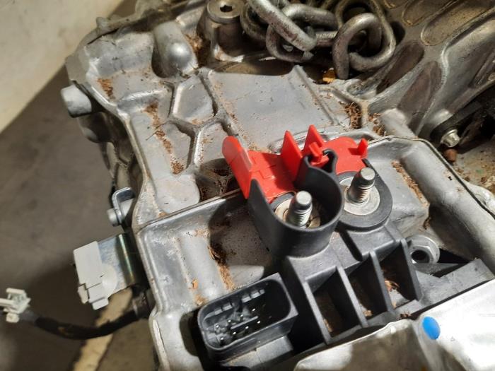 Boite de vitesses d'un Peugeot 2008 (UD/UK/UR/US/UX) 1.2 Hybrid 136 2025