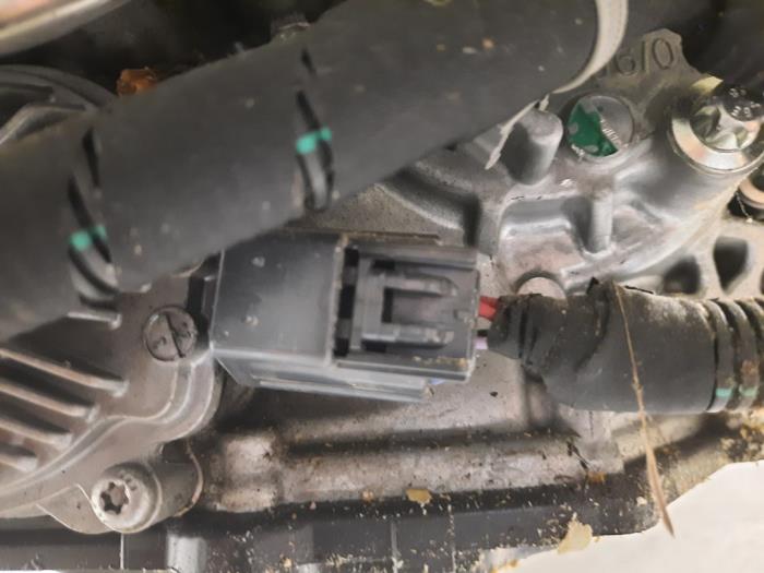 Boite de vitesses d'un Peugeot 2008 (UD/UK/UR/US/UX) 1.2 Hybrid 136 2025