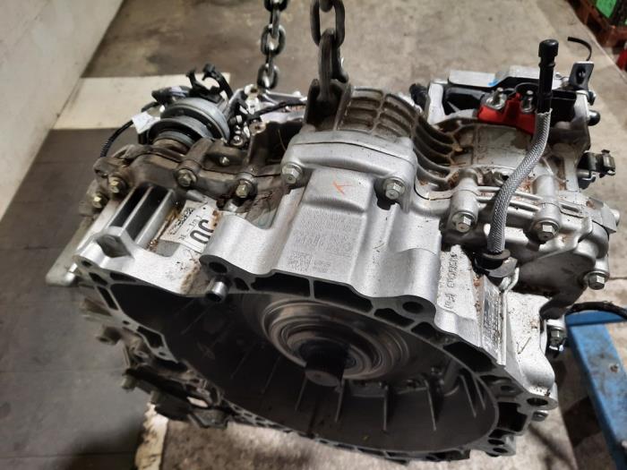 Boite de vitesses d'un Peugeot 2008 (UD/UK/UR/US/UX) 1.2 Hybrid 136 2025