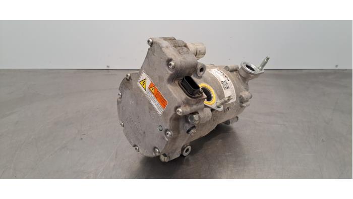 Usagé Compresseur de clim Volvo XC40 (XZ) Recharge Twin 78 kWh Prix € 399,30 Prix TTC proposé par Autohandel Didier