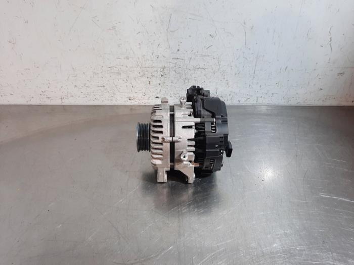 Usagé Dynamo Peugeot 2008 (UD/UK/UR/US/UX) 1.2 Hybrid 136 Prix € 786,50 Prix TTC proposé par Autohandel Didier