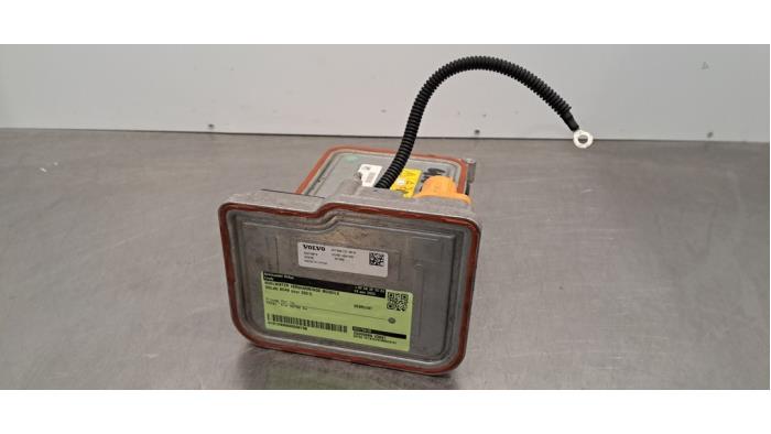 Used Radiator fluid heating module Volvo XC40 (XZ) Recharge Twin 78 kWh Price € 532,40 Inclusive VAT offered by Autohandel Didier