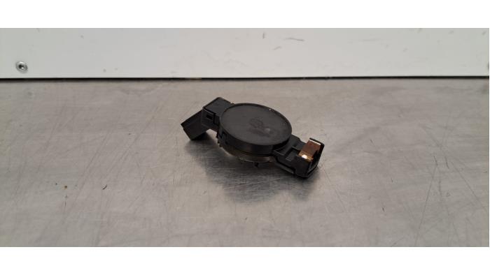 Regnsensor från en Mercedes-Benz CLA (118.3) 1.3 CLA-180 Turbo 16V 2020