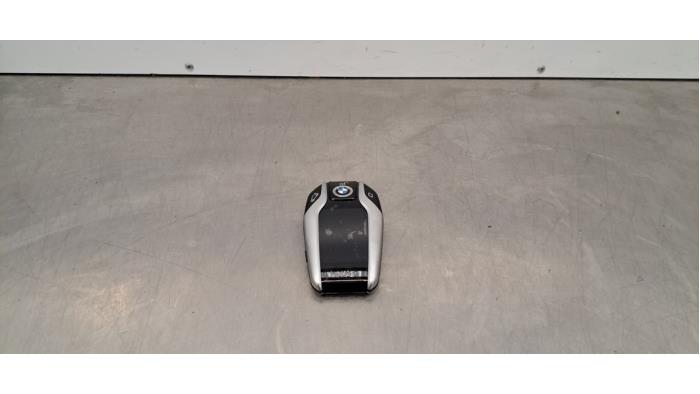 Używane Klucz BMW X5 (G05) xDrive 30d 3.0 24V Cena € 332,75 Z VAT oferowane przez Autohandel Didier