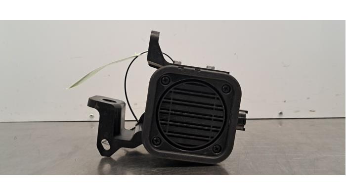 Używane Glosnik VESS MG ZS EV Long Range 70 kWh Cena € 60,50 Z VAT oferowane przez Autohandel Didier