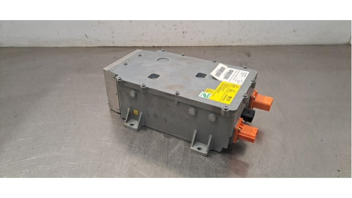 Usados DC/CD convertidor MG HS/EHS I (AS23) 1.5 EHS T-GDI Hybrid Precio € 665,50 IVA incluido ofrecido por Autohandel Didier