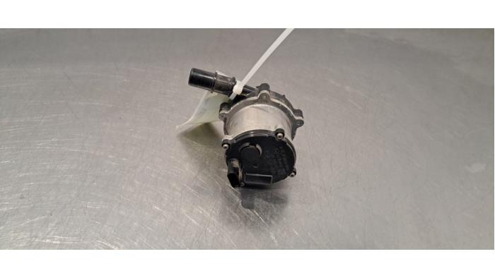 Begagnade Extra vattenpump Hyundai Ioniq 5 (NE) 58/63 kWh RWD Pris € 60,50 Inklusive moms erbjuds av Autohandel Didier