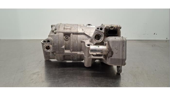 Używane Pompa klimatyzacji MG HS/EHS I (AS23) 1.5 EHS T-GDI Hybrid Cena € 266,20 Z VAT oferowane przez Autohandel Didier