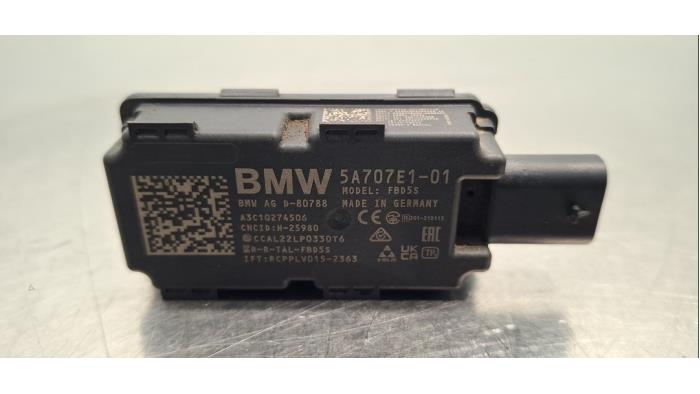 Używane Modul keyless vehicle BMW X5 (G05) xDrive50e 3.0 24V Cena € 24,20 Z VAT oferowane przez Autohandel Didier