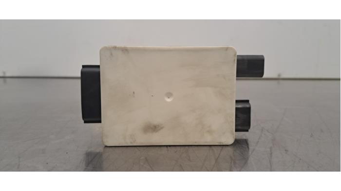 Usagé Module pompe carburant Renault Trafic (1FL/2FL/3FL/4FL) 2.0 dCi 16V 130 Prix € 60,50 Prix TTC proposé par Autohandel Didier