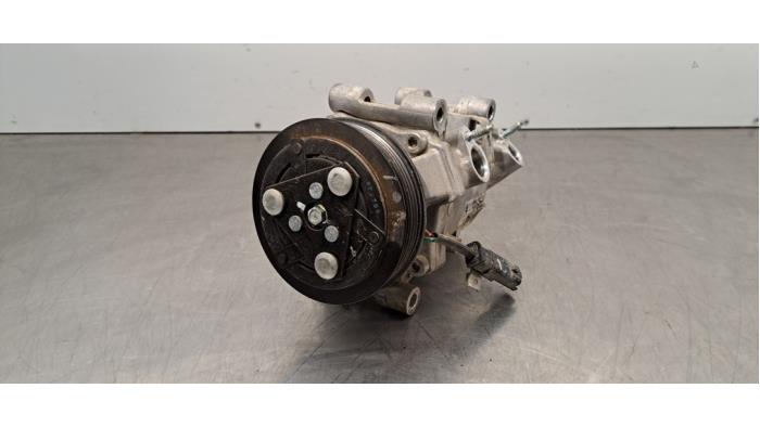 Usagé Compresseur de clim Fiat Scudo 2.0 Multijet 180 Prix € 133,10 Prix TTC proposé par Autohandel Didier