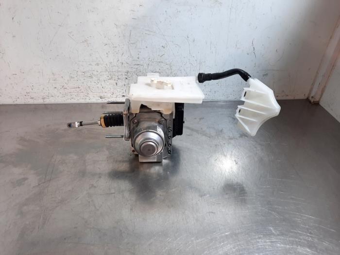 Begagnade ABS-pump Renault Master IV 2.0 Blue dCi 170 Pris € 665,50 Inklusive moms erbjuds av Autohandel Didier