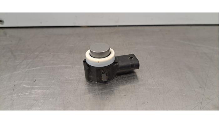 Usados Sensor PDC BMW X1 (U11) xDrive 25e 1.5 TwinPower Turbo 12V Precio € 48,40 IVA incluido ofrecido por Autohandel Didier