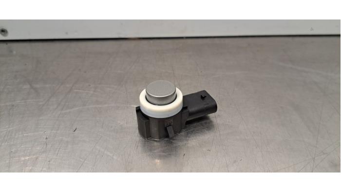 Usados Sensor PDC BMW X1 (U11) xDrive 25e 1.5 TwinPower Turbo 12V Precio € 48,40 IVA incluido ofrecido por Autohandel Didier
