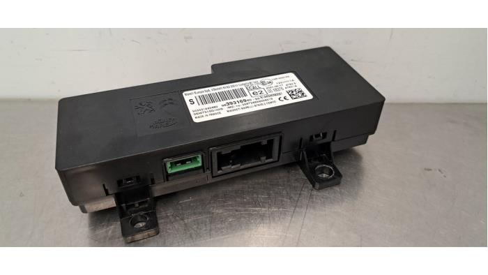 Usados Módulo Bluetooth Citroen Berlingo 1.5 BlueHDi 100 Precio € 48,40 IVA incluido ofrecido por Autohandel Didier