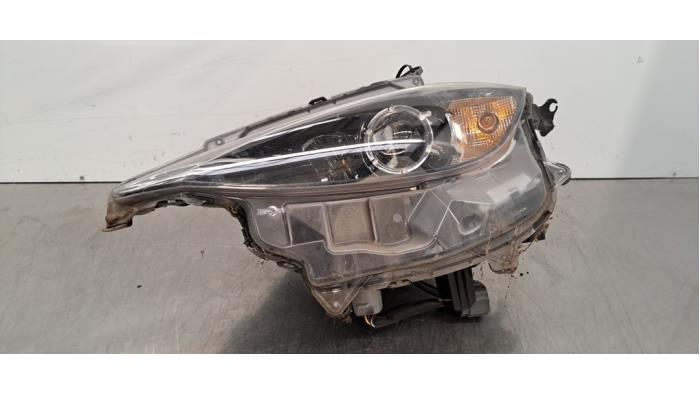 Używane Reflektor lewy Mazda MX-5 (ND) 1.5 Skyactiv G-131 16V Cena € 695,75 Z VAT oferowane przez Autohandel Didier